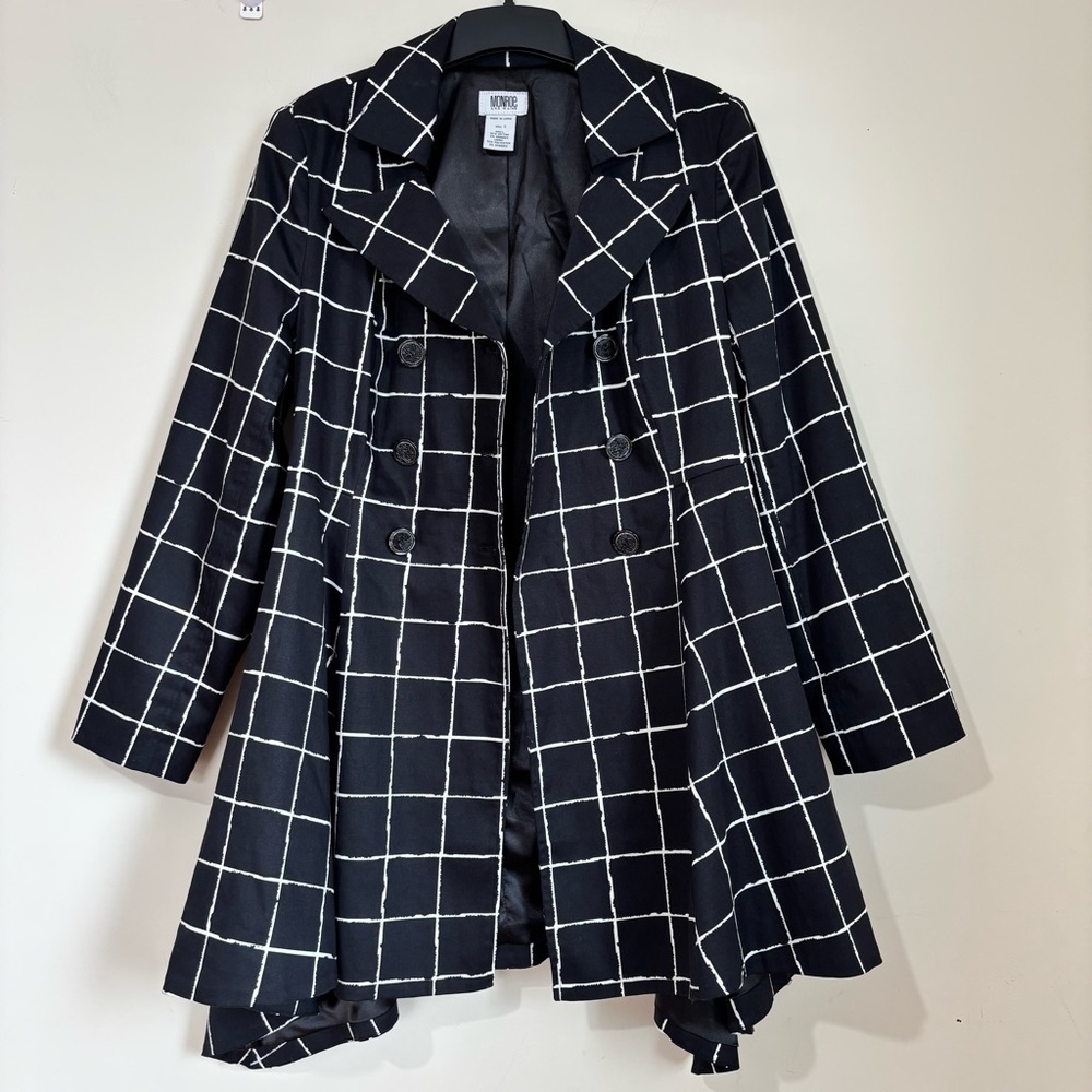 Monroe & Main Preppy Black White Plaid Double-breasted Peplum Swing Trench Coat - Picture 3 of 16